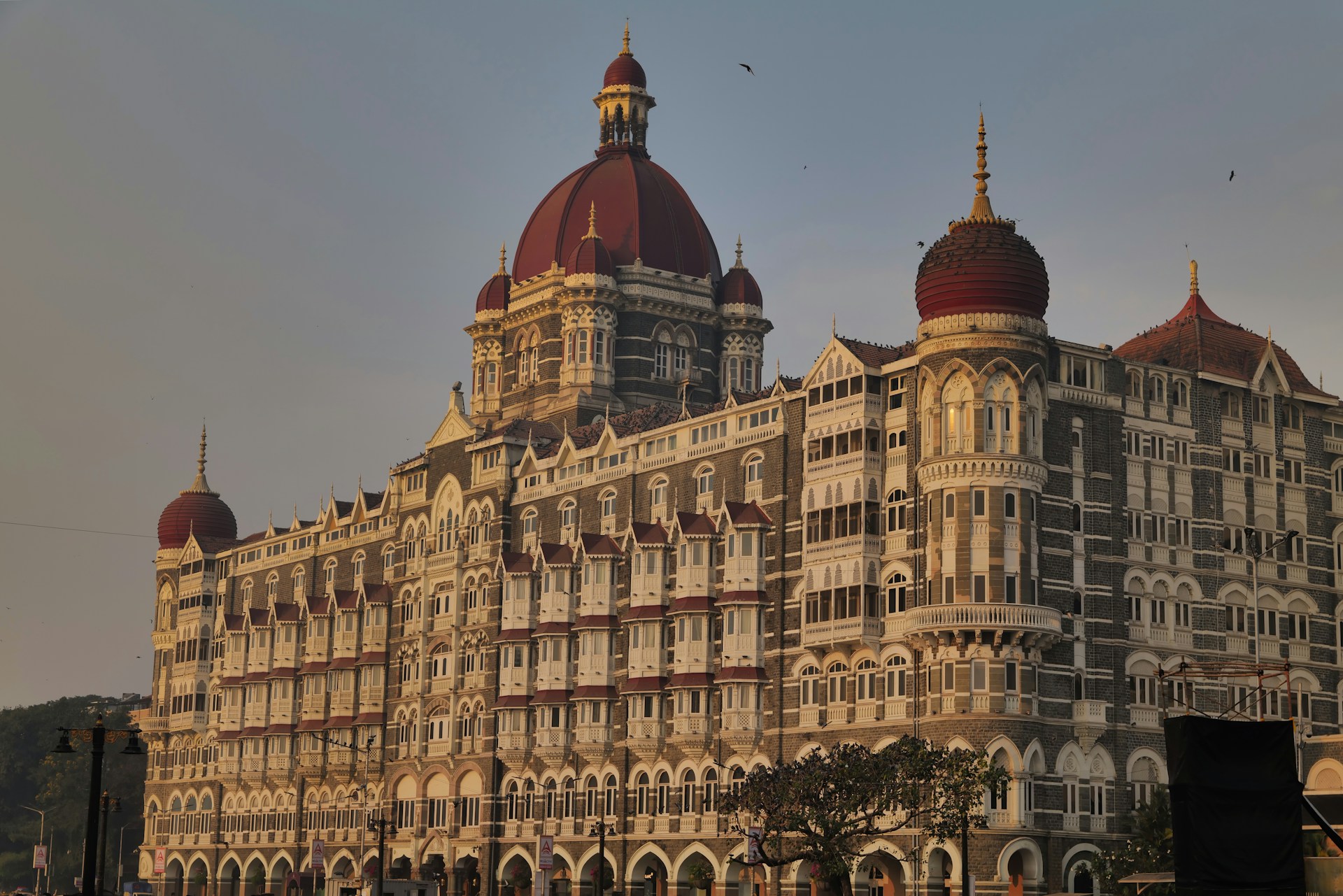 Maharashtra — Caves & Coast